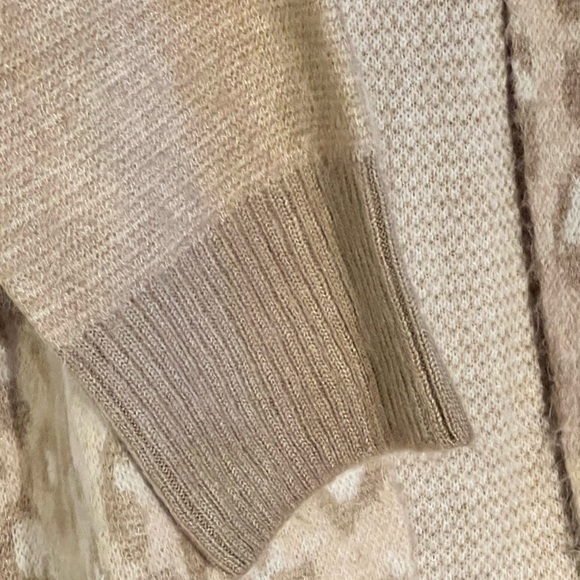 Topshop Duster Sweater with Bell Sleeves - Picture 3 of 5